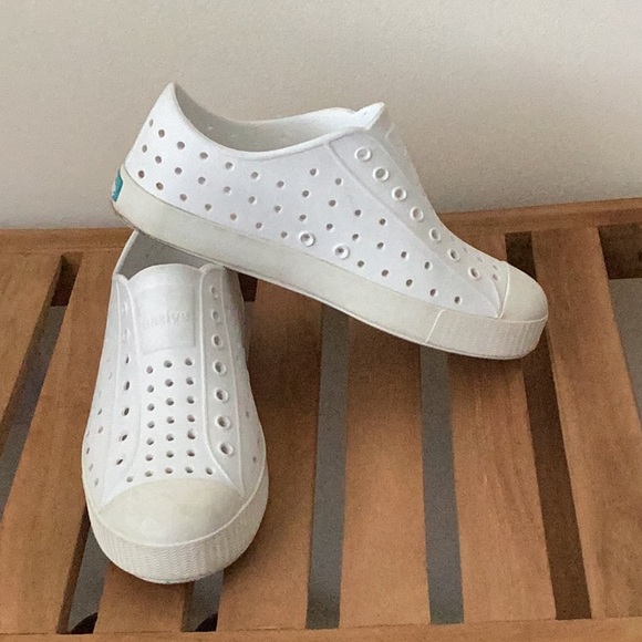 Native White Jefferson Slip On - Picture 1 of 7